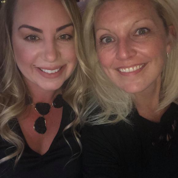 Meet your Posher, Alex - Picture 1 of 1